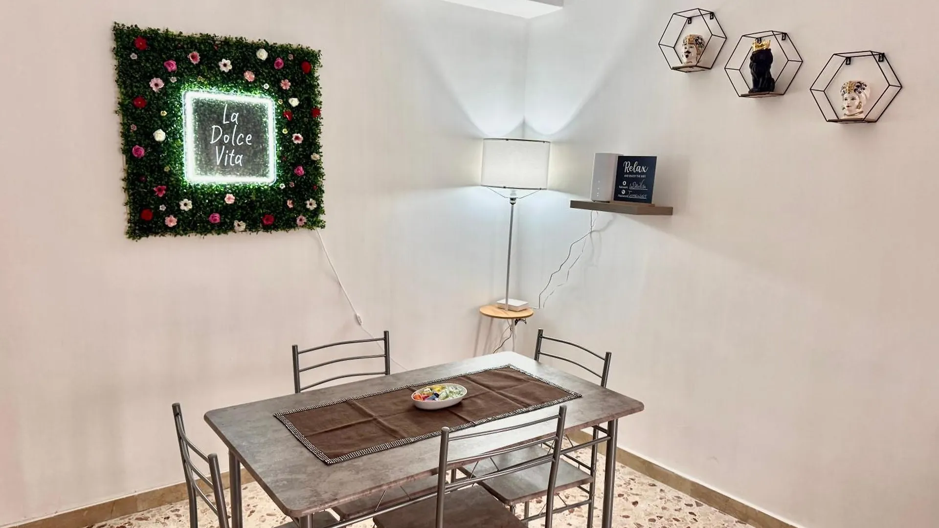 Casa Vacanze La Dolce Vita Terrasini